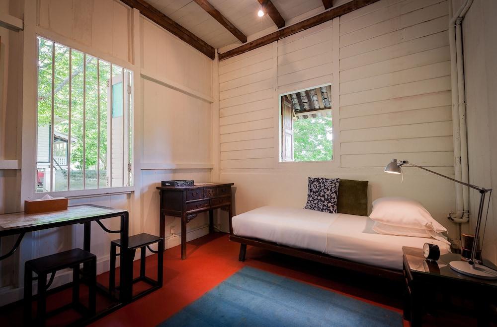 Bon Ton Antique Wooden Villas Pantai Cenang  Eksteriør bilde