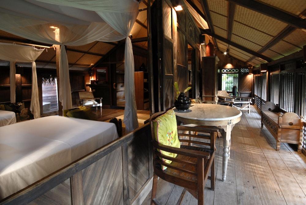 Bon Ton Antique Wooden Villas Pantai Cenang  Eksteriør bilde