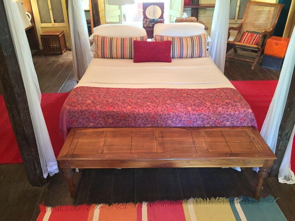 Bon Ton Antique Wooden Villas Pantai Cenang  Eksteriør bilde