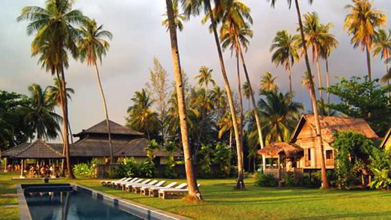 Bon Ton Antique Wooden Villas Pantai Cenang  Eksteriør bilde